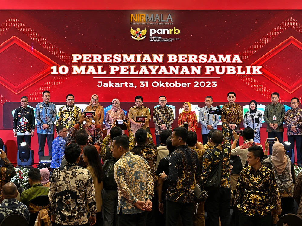 Menteri Pendayagunaan Aparatur Negara dan Reformasi Birokrasi - Honored Guest of Galedi Corps